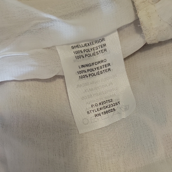 Jacqui E Multicolor Floral Blouse - Picture 11 of 16